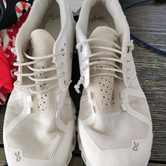 GENUINE On Cloud SWISS ENGINEERING SIZE W9 WOMEN'S RUNNING SHOES - Picture 3 of 4